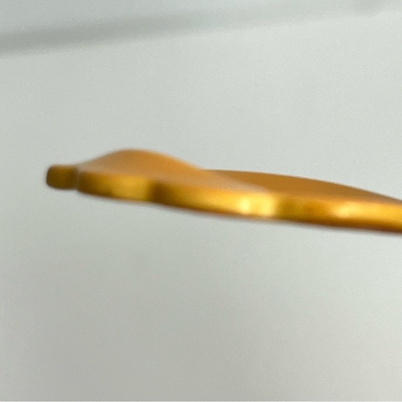 vtg bakelite yellow round flower brown square simichrome tested 1.5 and 1.75 in - Picture 6 of 6